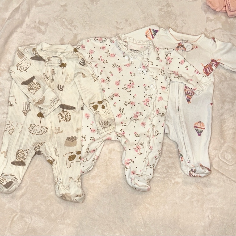 Like new!!!!  footies newborn